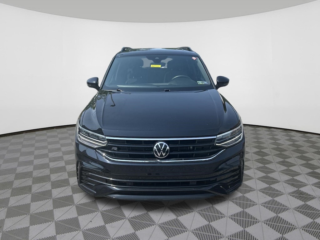 Used 2022 Volkswagen Tiguan 2.0T SE R-Line Black SUV