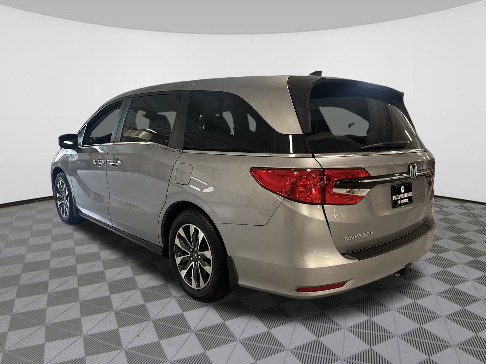 2022 Honda Odyssey EX-L photo 3