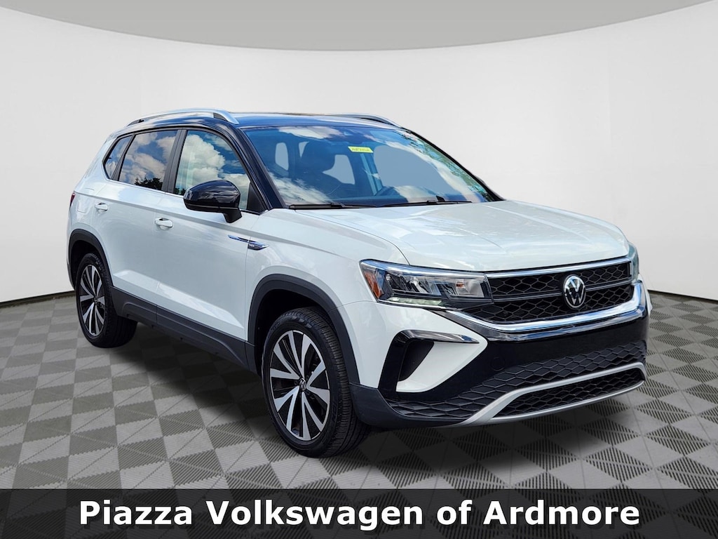 Used 2023 Volkswagen Taos 1.5T SE SUV