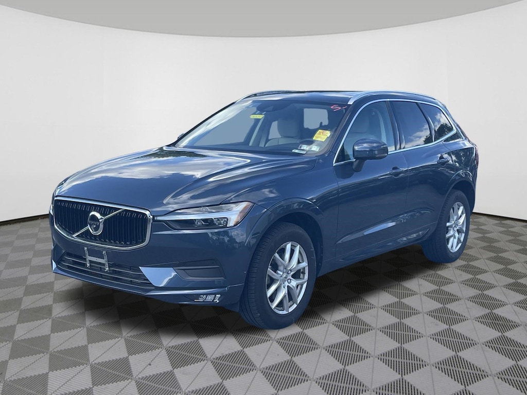 Used 2021 Volvo XC60 T5 Momentum SUV