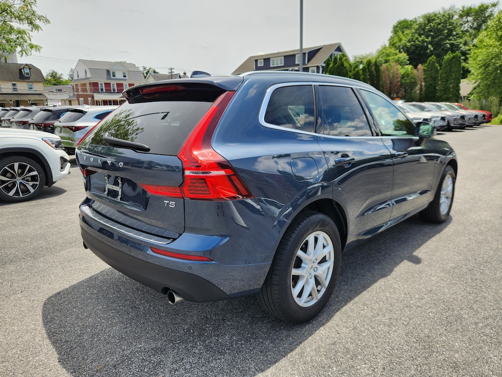 Used 2021 Volvo XC60 T5 Momentum SUV