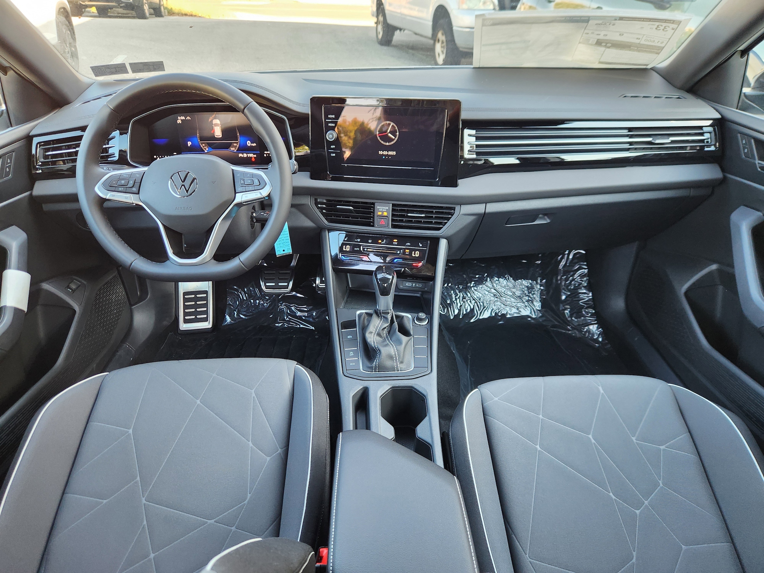2025 Volkswagen Jetta Sport - Photo 7