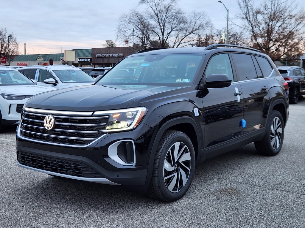 New 2026 Volkswagen Atlas 2.0T SE w/Technology SUV