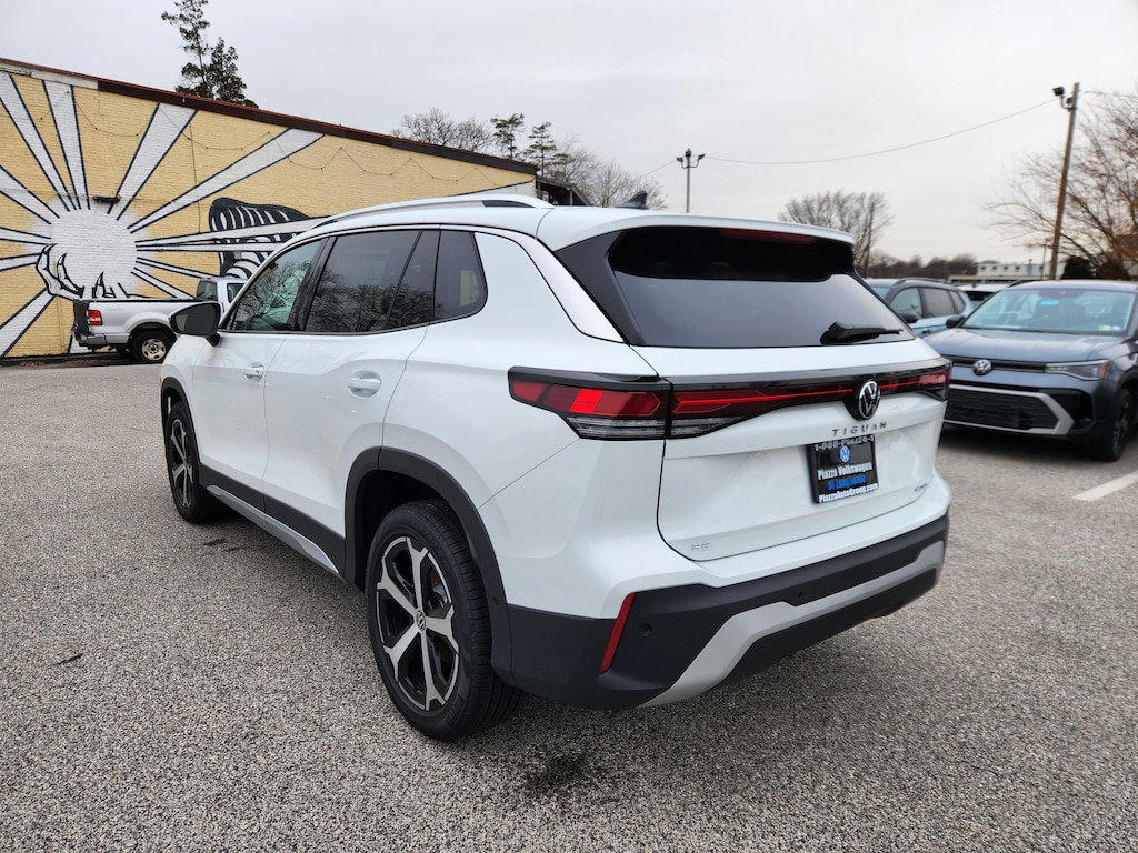 New 2025 Volkswagen Tiguan 2.0T SE SUV
