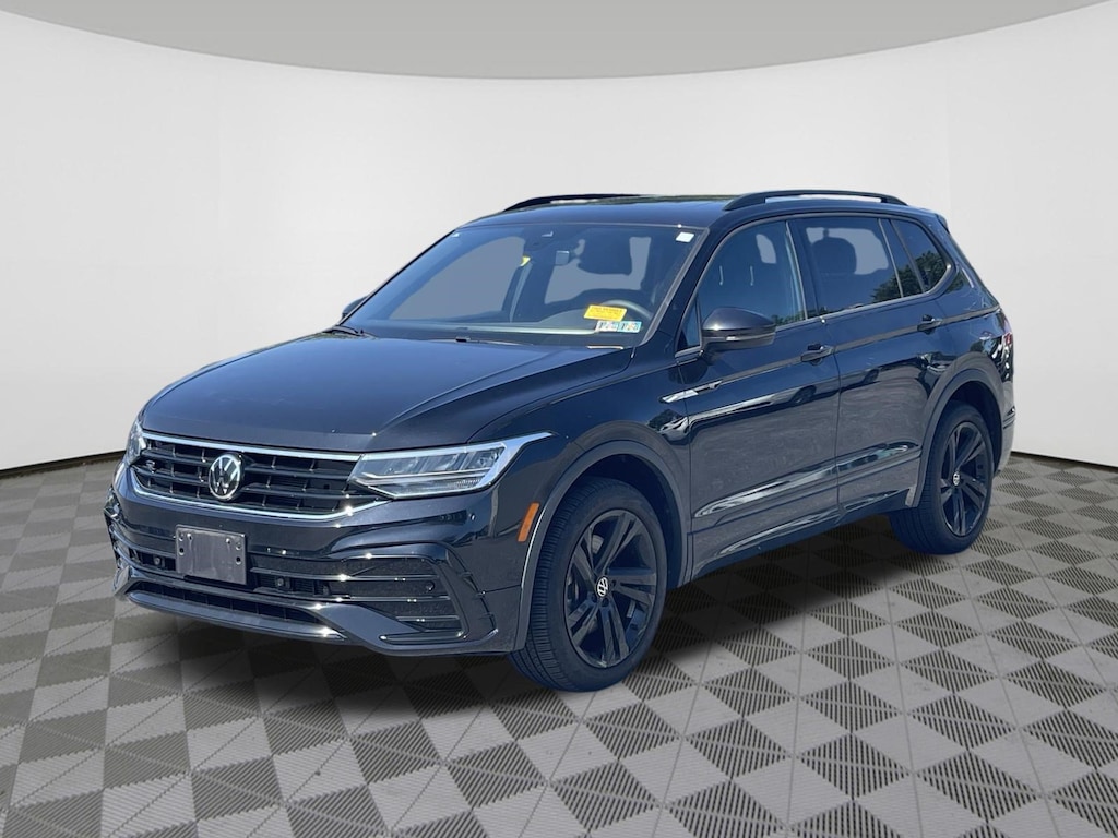 Certified 2024 Volkswagen Tiguan 2.0T SE R-Line Black SUV