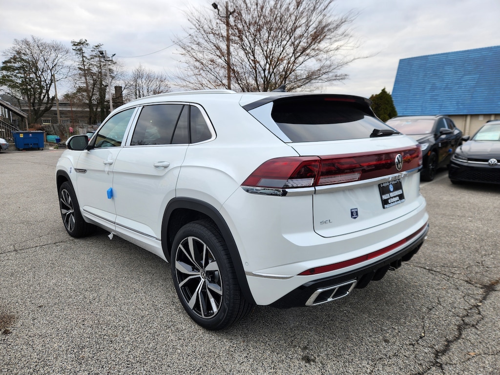 New 2026 Volkswagen Atlas Cross Sport 2.0T SEL Premium R-Line SUV