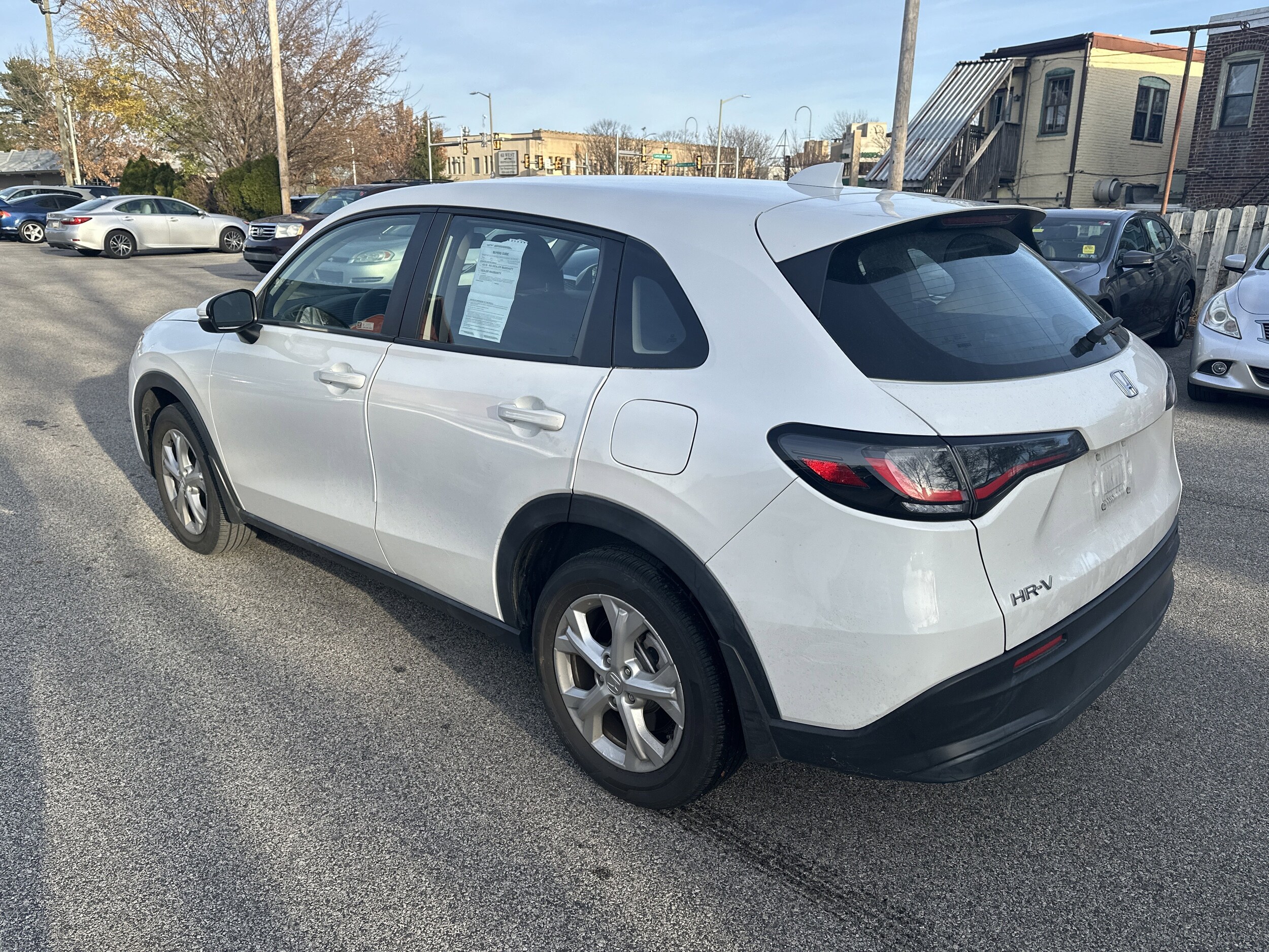 2023 Honda HR-V LX 2WD photo 3