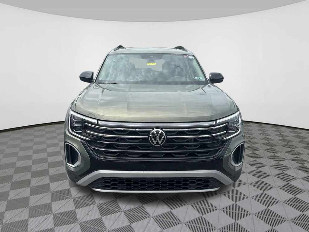 Used 2025 Volkswagen Atlas 2.0T Peak Edition SUV