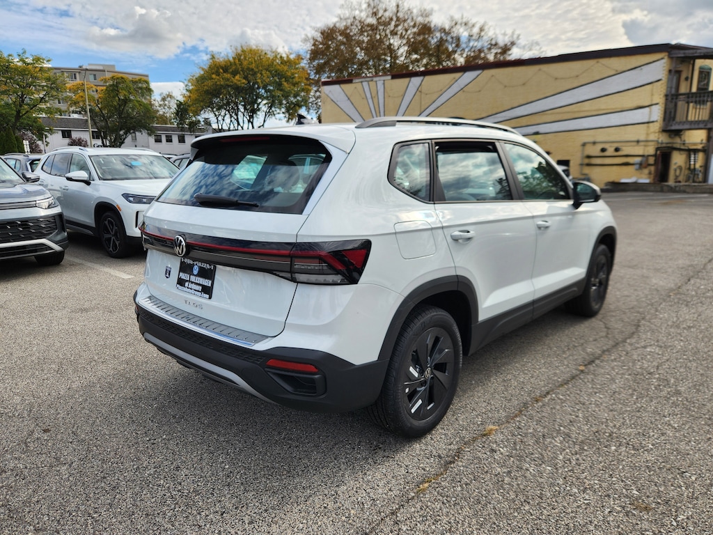 New 2025 Volkswagen Taos 1.5T S SUV