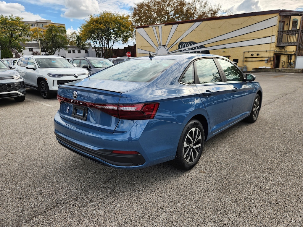 New 2025 Volkswagen Jetta 1.5T S Sedan