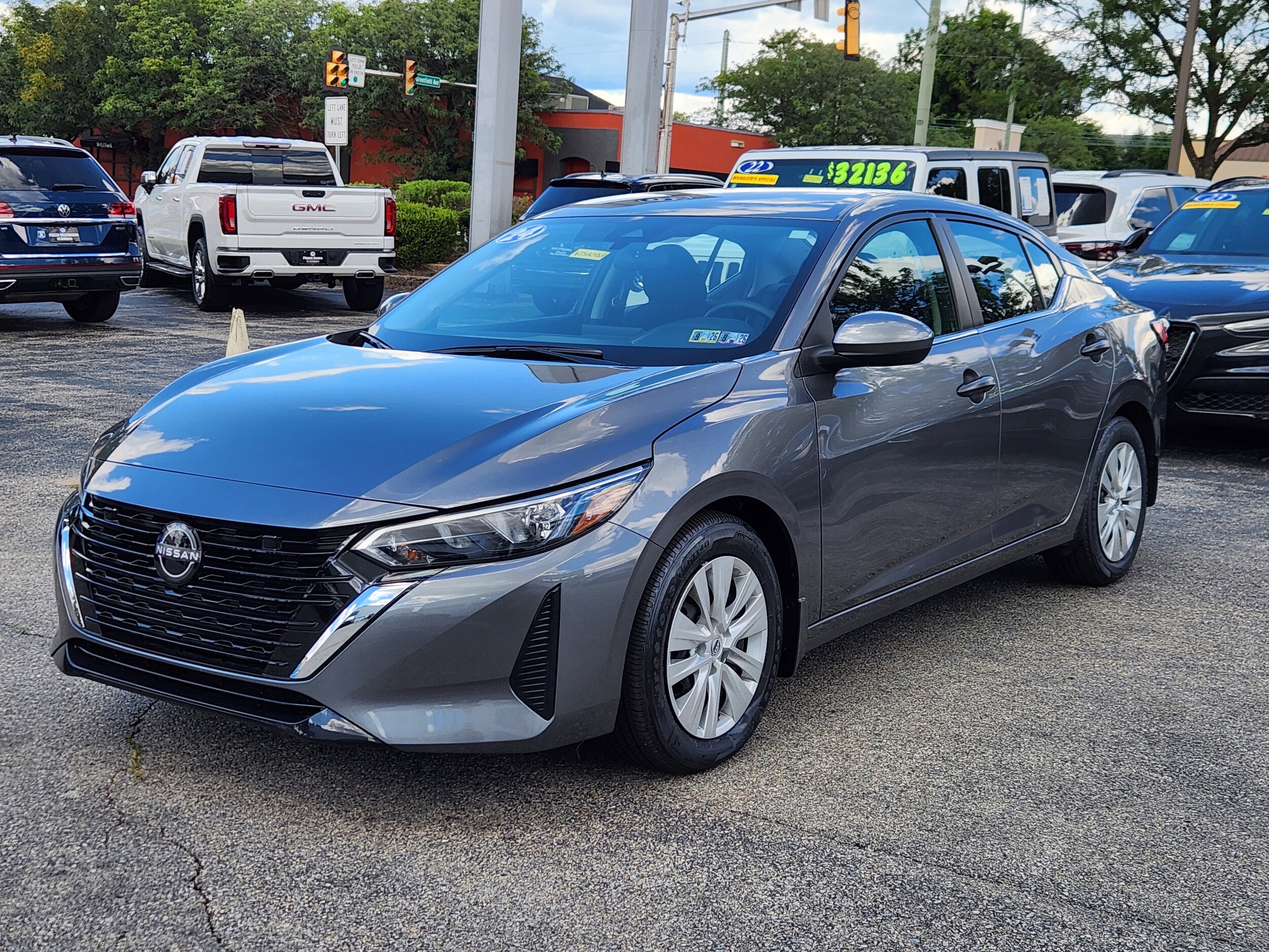 2024 Nissan Sentra S photo 2