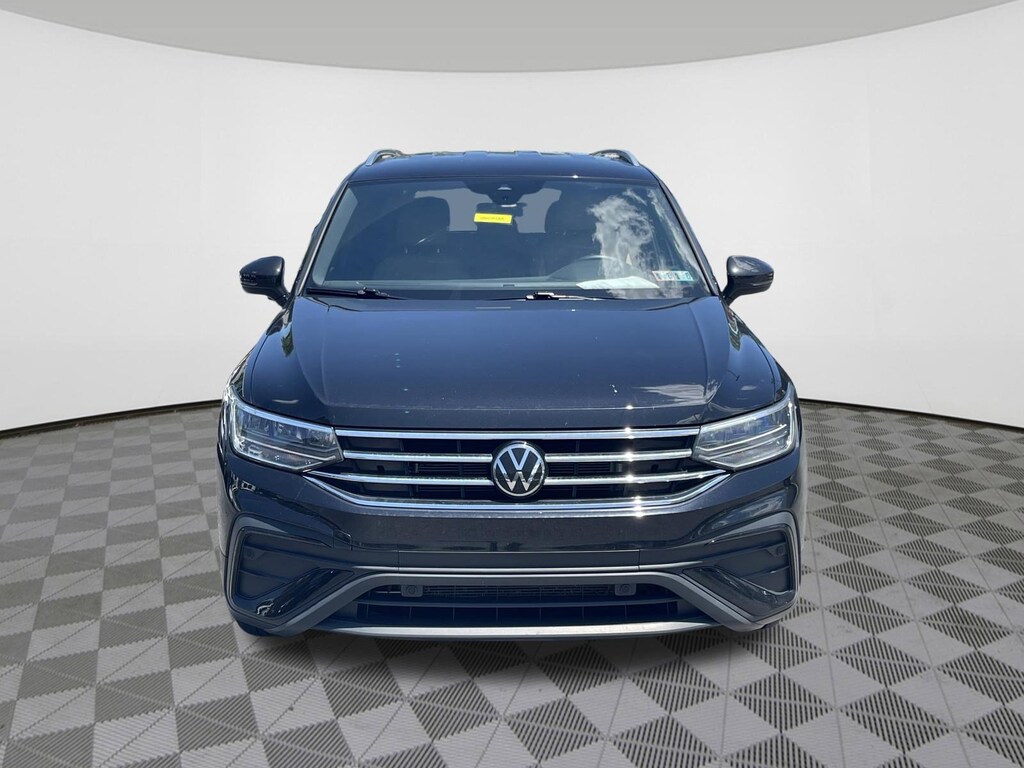 Used 2024 Volkswagen Tiguan 2.0T SE SUV