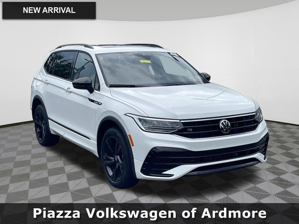 Used 2024 Volkswagen Tiguan 2.0T SE R-Line Black SUV