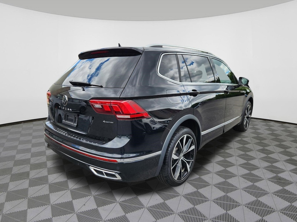 Used 2023 Volkswagen Tiguan 2.0T SEL R-Line SUV