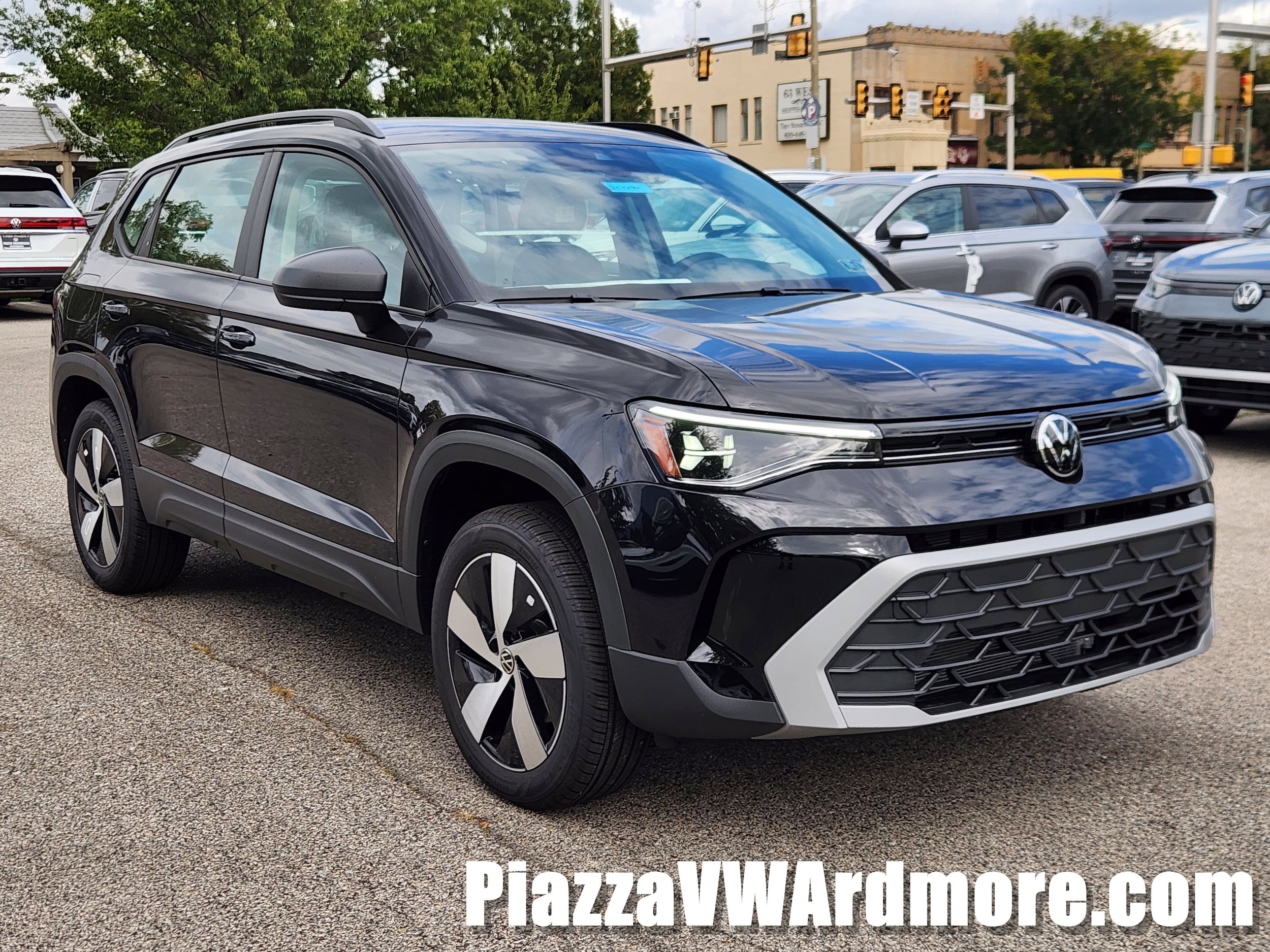 2025 Volkswagen Taos S