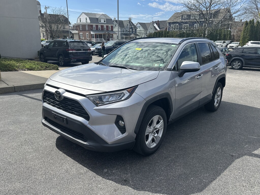 Used 2019 Toyota RAV4 XLE SUV