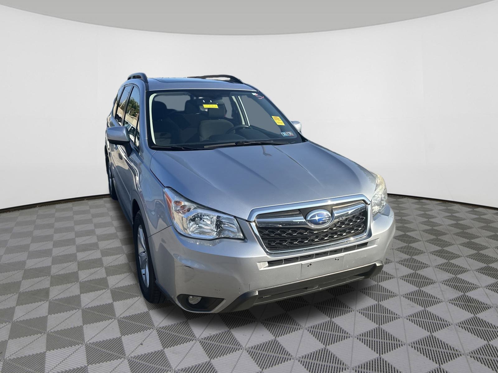 2014 Subaru Forester 2.5i Premium photo 2