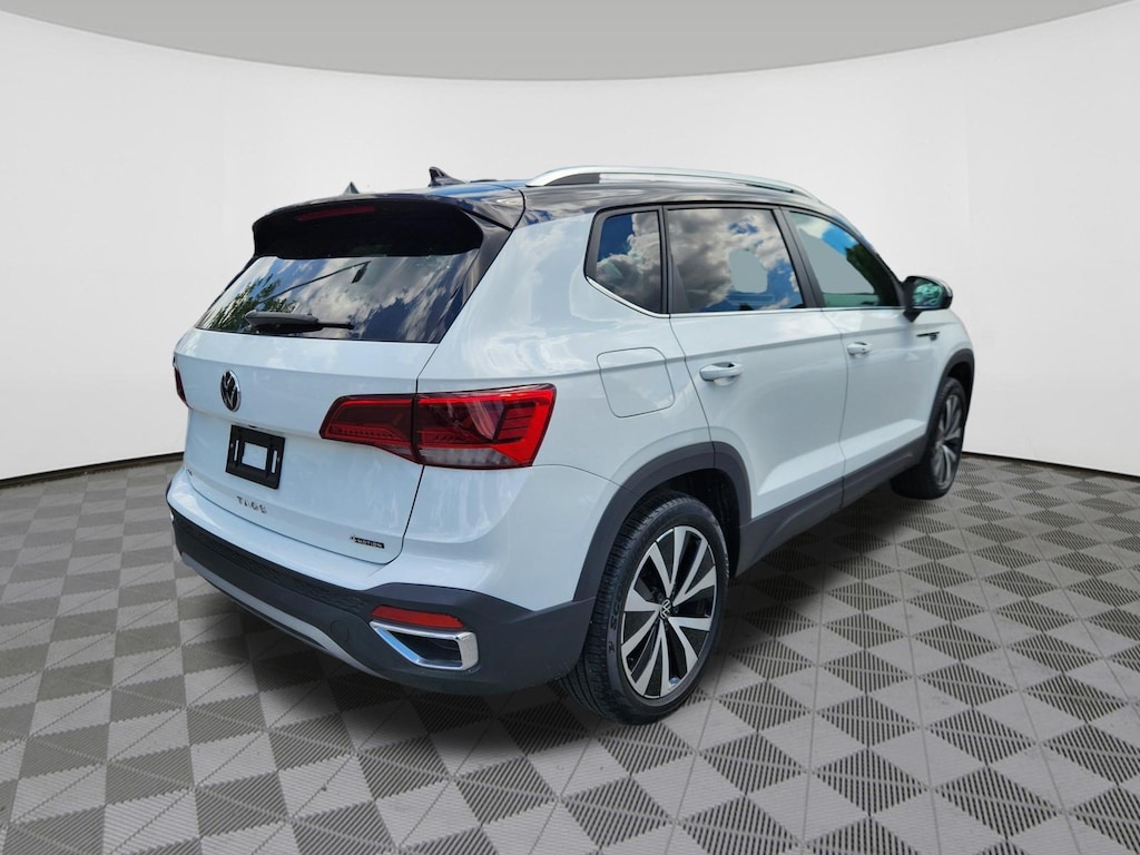Used 2023 Volkswagen Taos 1.5T SE SUV