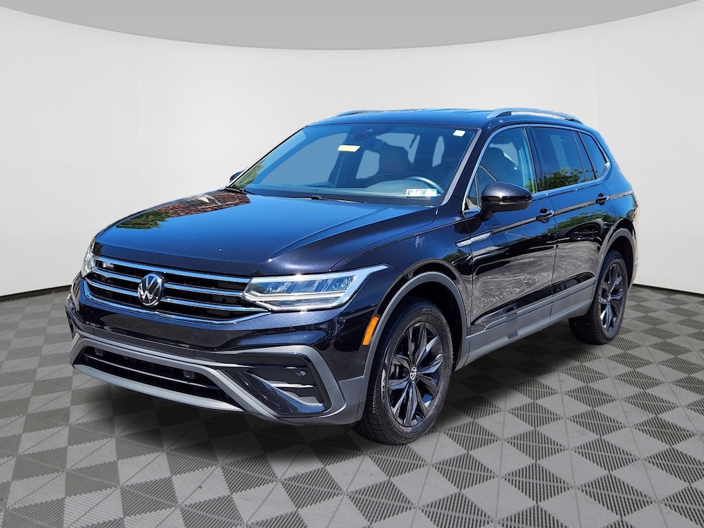 Used 2024 Volkswagen Tiguan 2.0T SE SUV