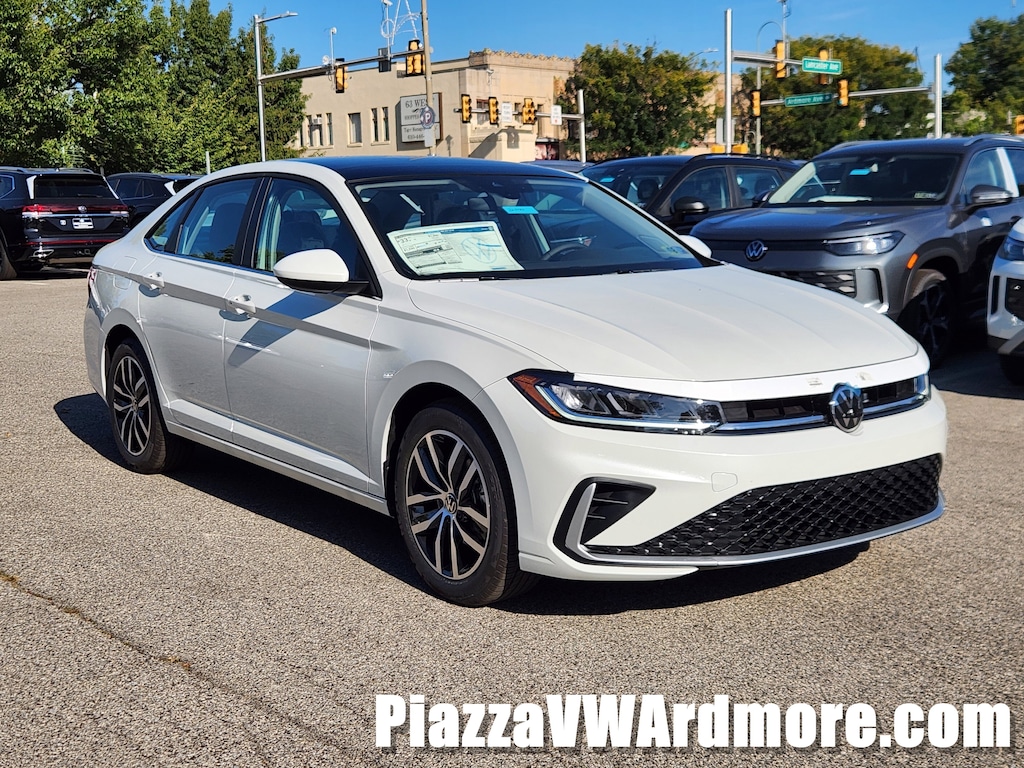 New 2026 Volkswagen Jetta 1.5T SE Sedan