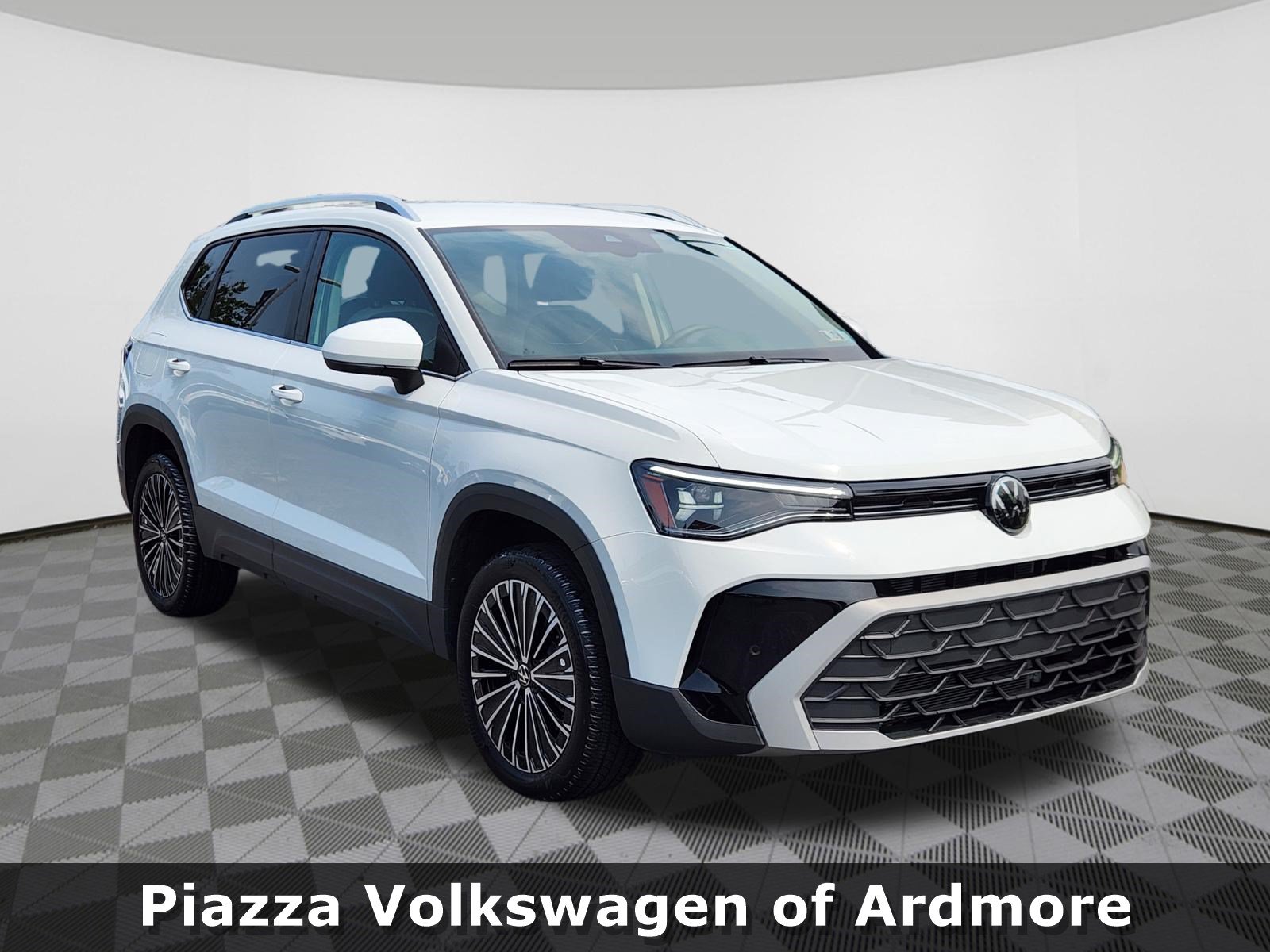 2025 Volkswagen Taos