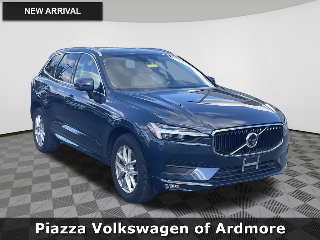 Used 2021 Volvo XC60 T5 Momentum SUV