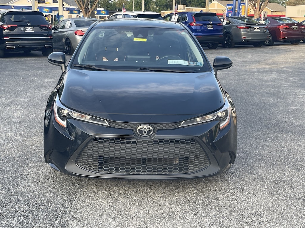 Used 2022 Toyota Corolla LE Sedan