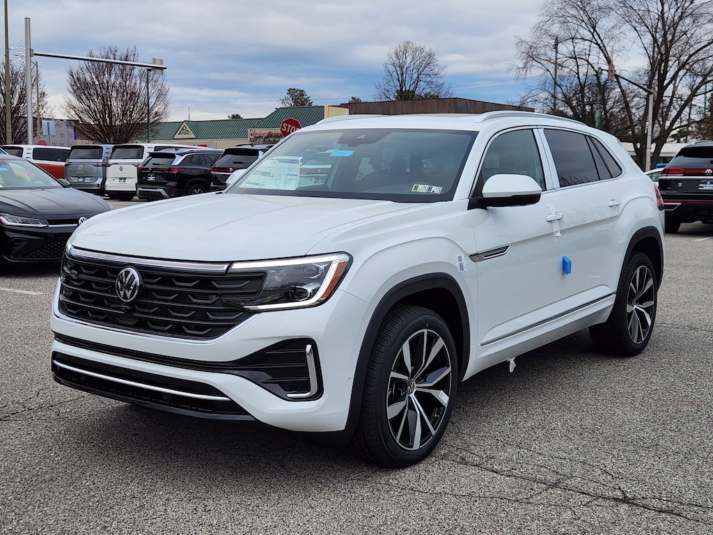 New 2026 Volkswagen Atlas Cross Sport 2.0T SEL Premium R-Line SUV