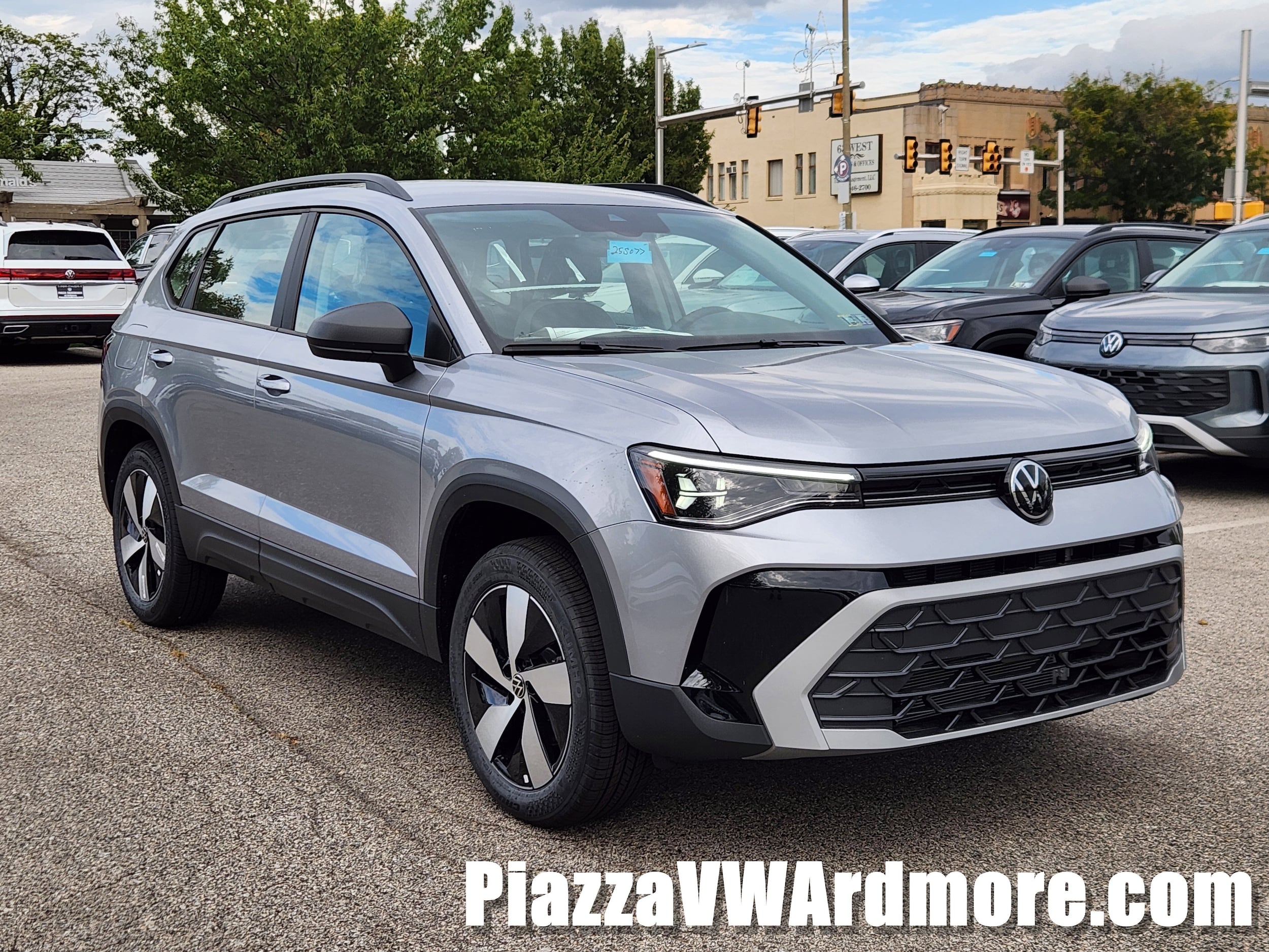 2025 Volkswagen Taos S