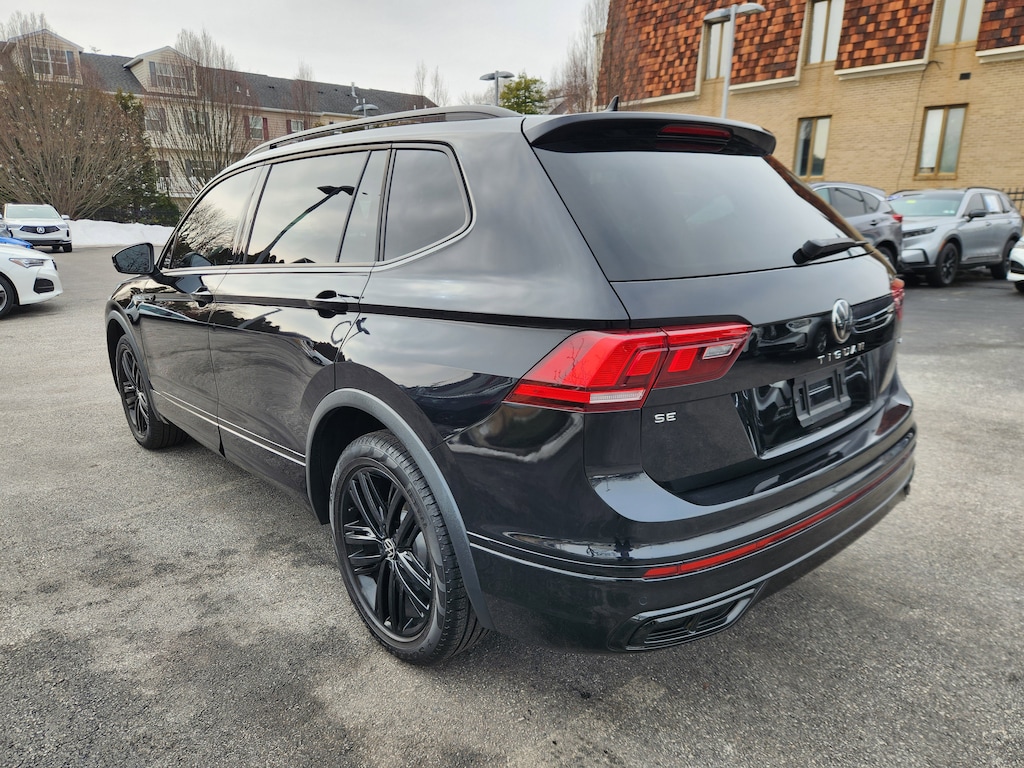Certified 2022 Volkswagen Tiguan 2.0T SE R-Line Black SUV