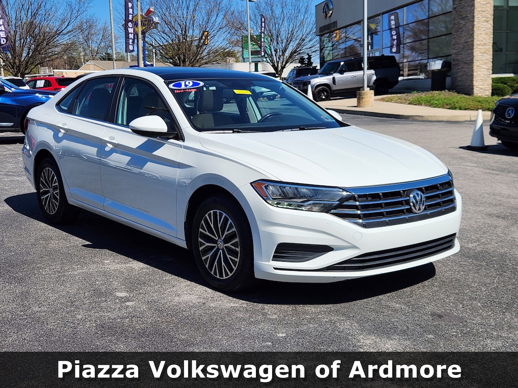 Used 2019 Volkswagen Jetta 1.4T SE Sedan