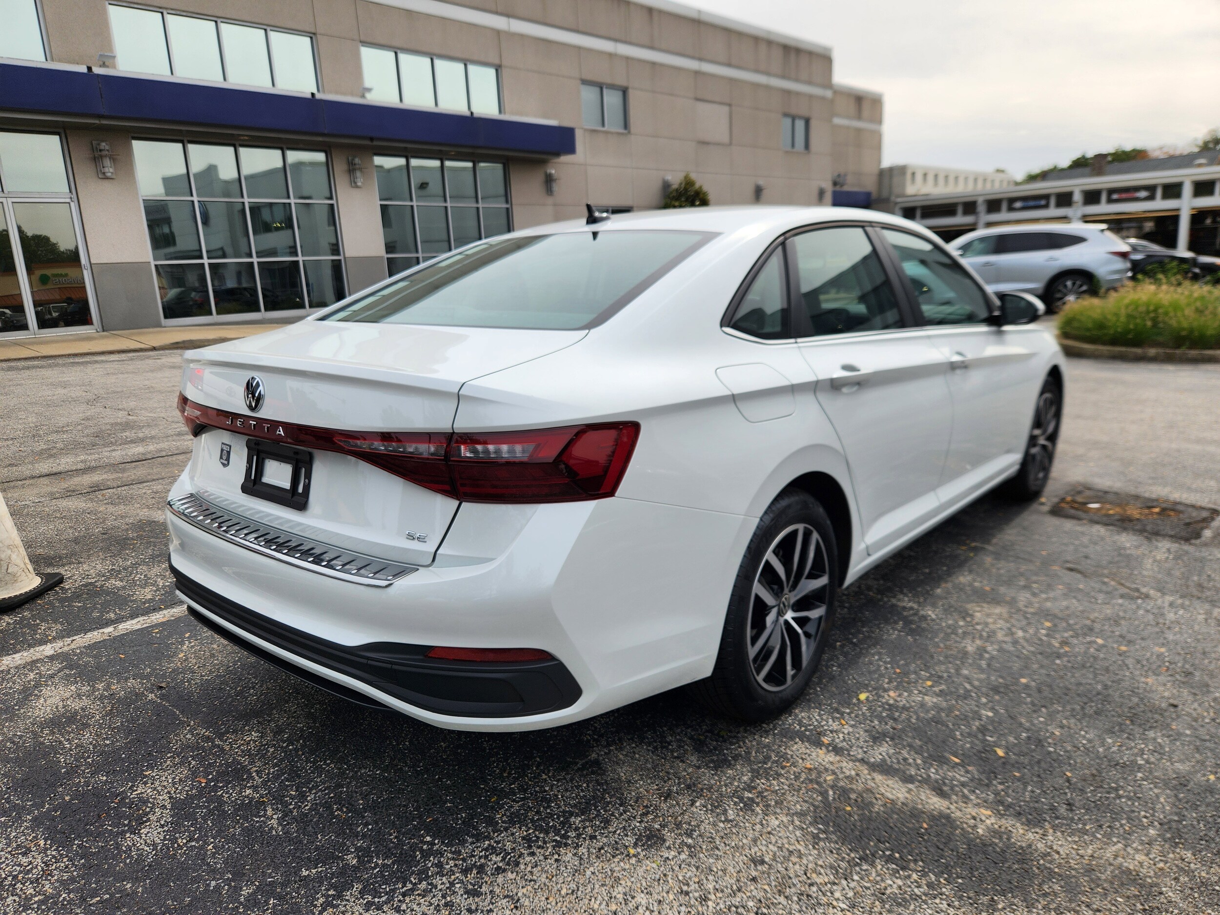 2025 Volkswagen Jetta 1.5T SE photo 4