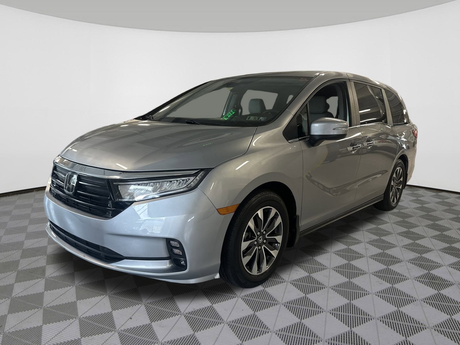 2022 Honda Odyssey EX-L photo 2