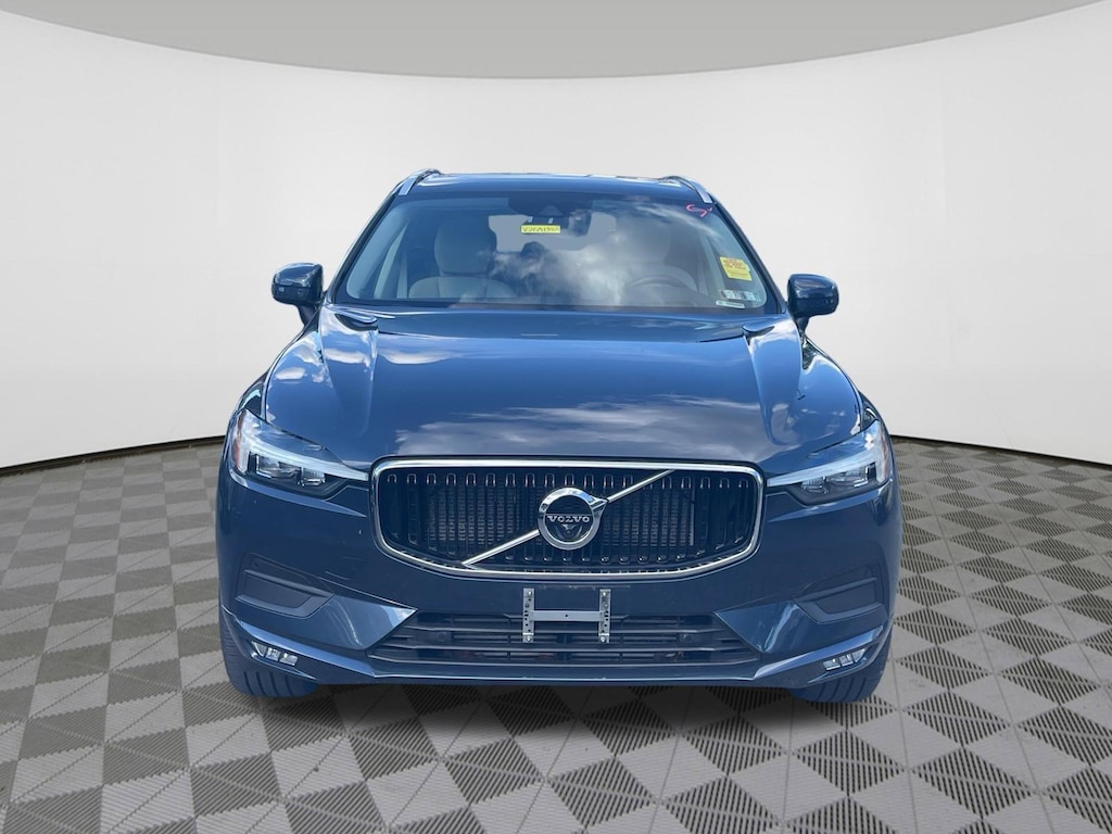 Used 2021 Volvo XC60 T5 Momentum SUV