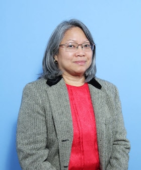 Staff member Sue Choi from ID_ae288410591e