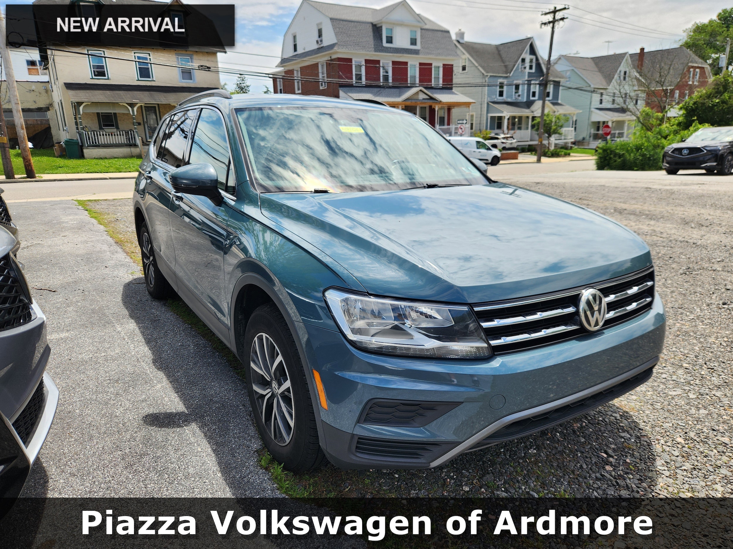 2019 Volkswagen Tiguan 2.0T SEL R-Line 4Motion's photo