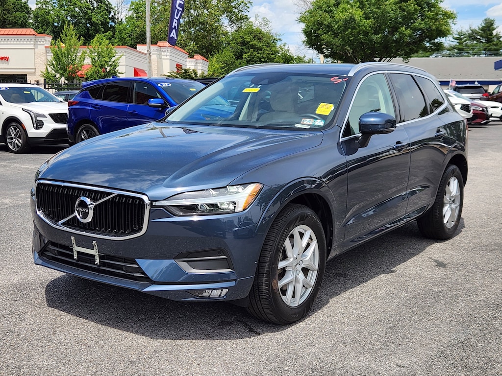 Used 2021 Volvo XC60 T5 Momentum SUV