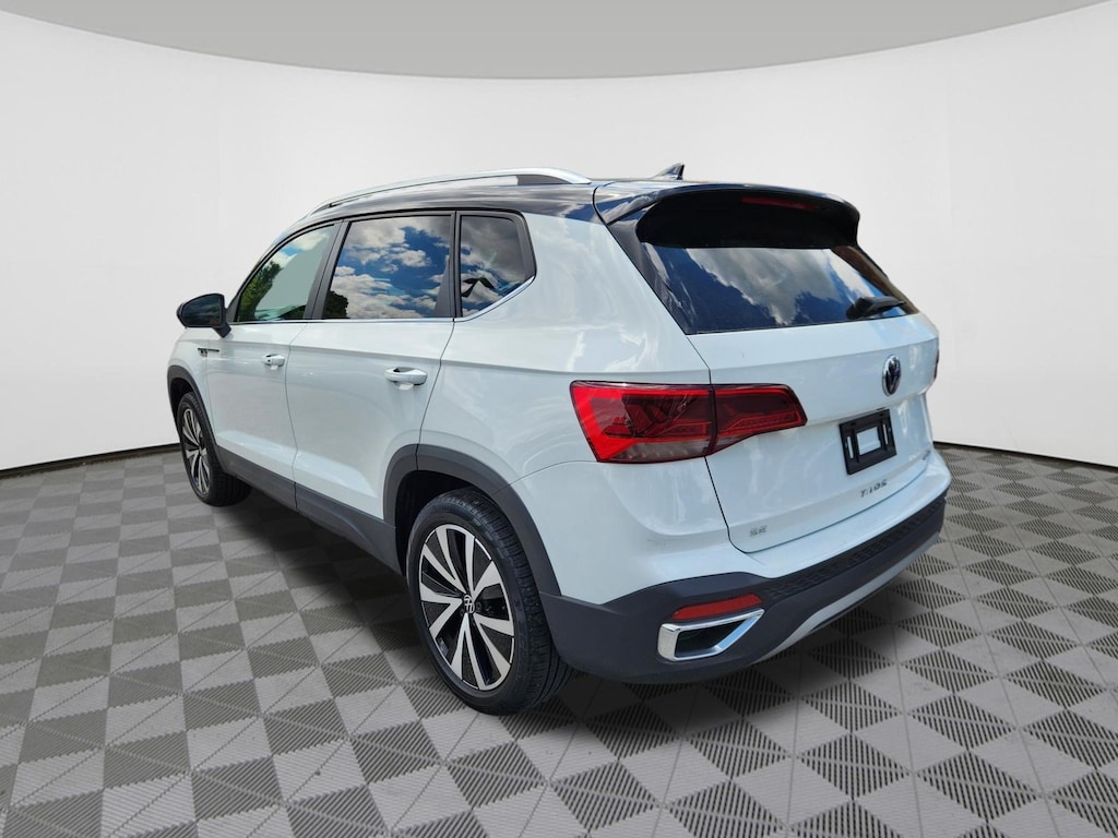 Used 2023 Volkswagen Taos 1.5T SE SUV