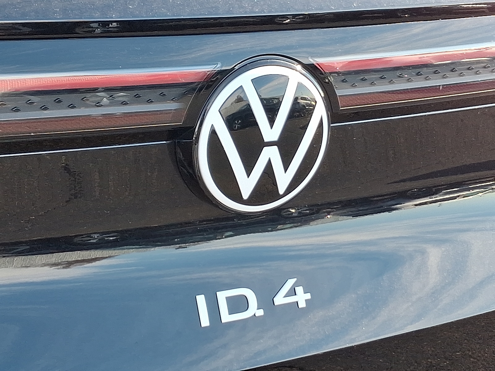 2025 Volkswagen ID.4 PRO - Photo 11