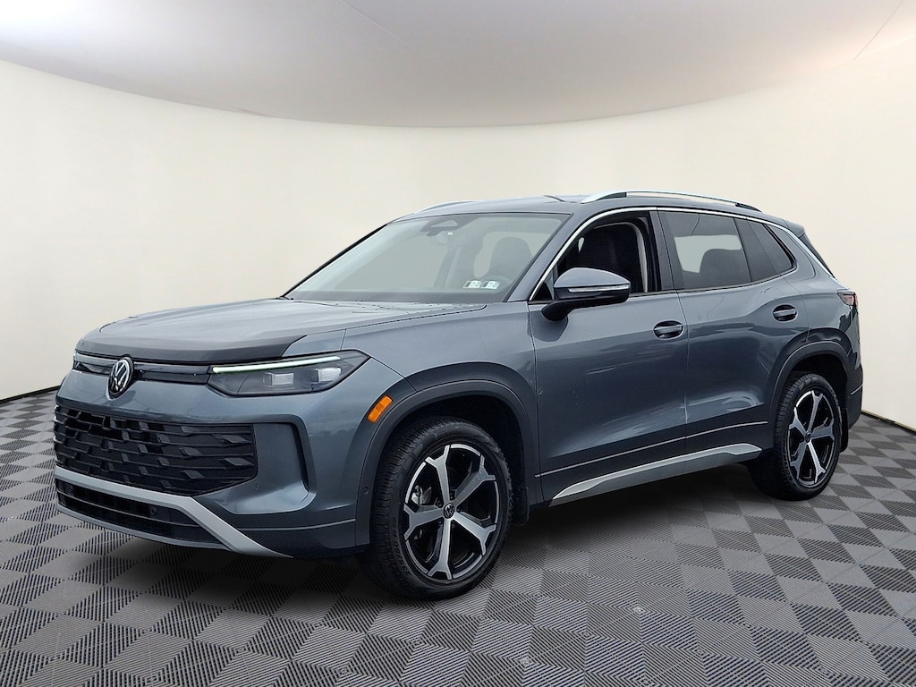 Certified 2026 Volkswagen Tiguan SE Sport Utility
