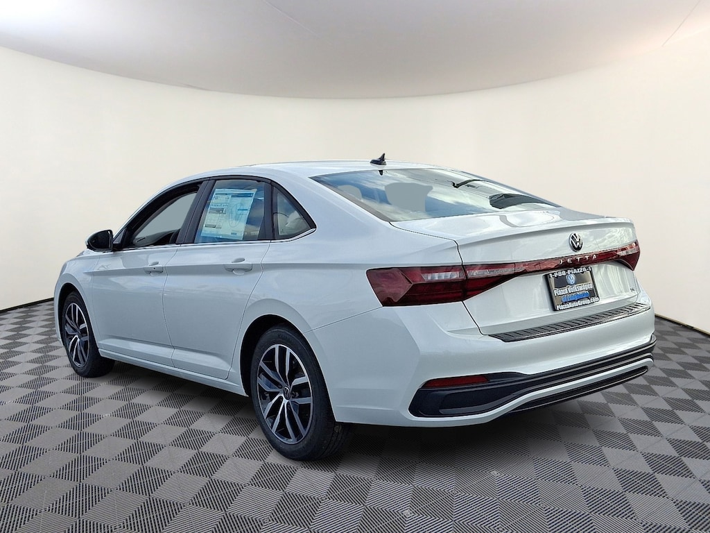 New 2026 Volkswagen Jetta SE Sedan