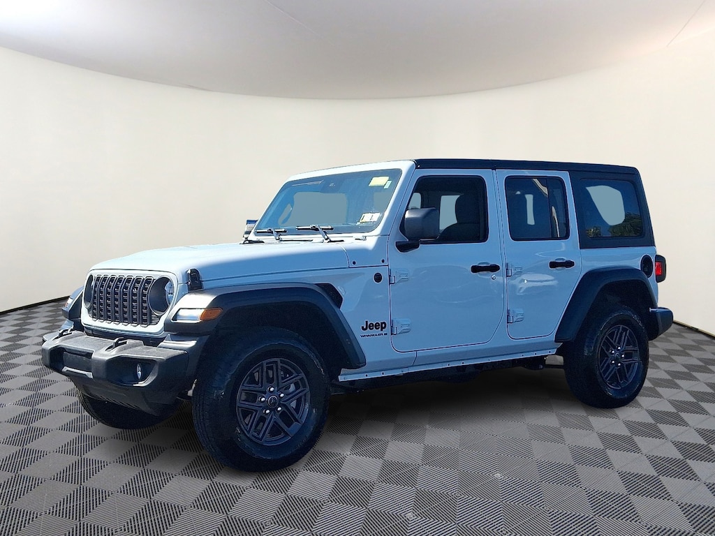 Used 2025 Jeep Wrangler 4-Door Summit 4x4 Sport Utility