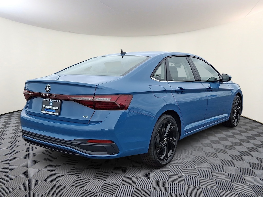 New 2026 Volkswagen Jetta SE Sedan