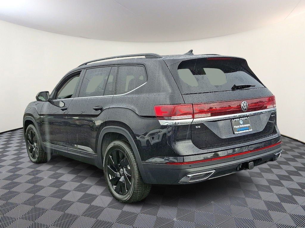 New 2026 Volkswagen Atlas 2.0T SE w/Technology Sport Utility