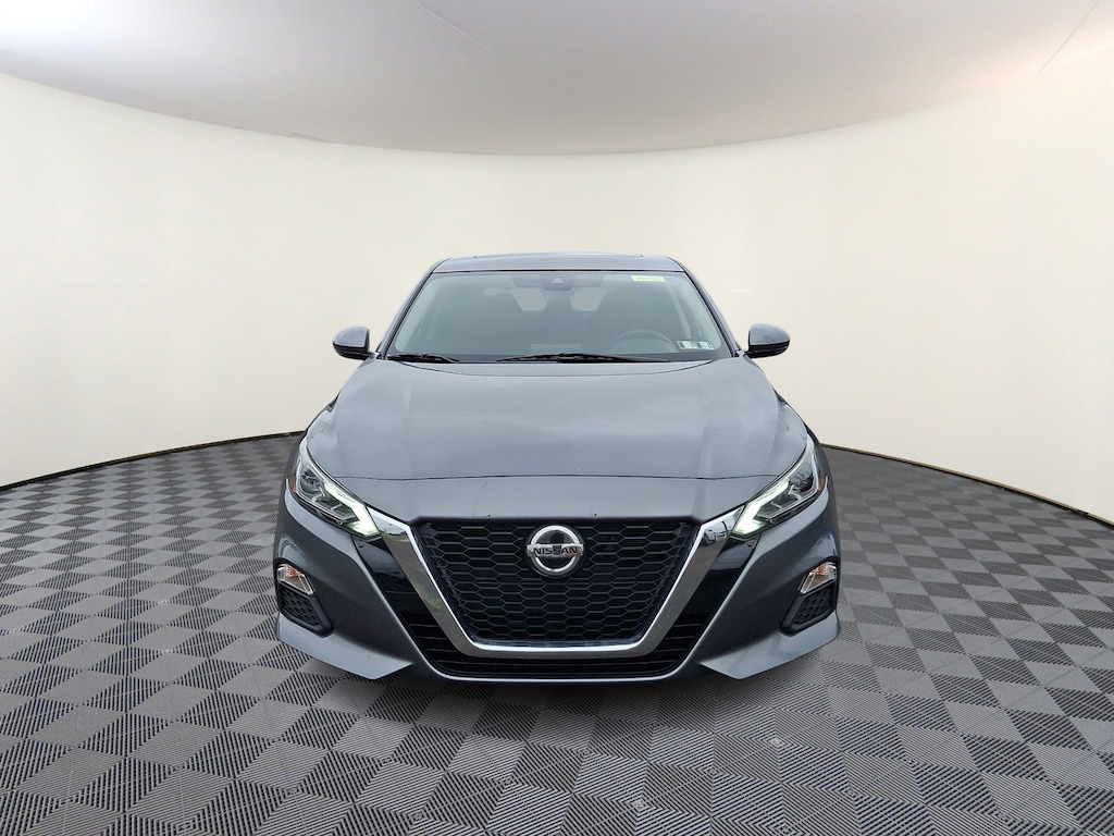 Used 2021 Nissan Altima SV FWD Sedan
