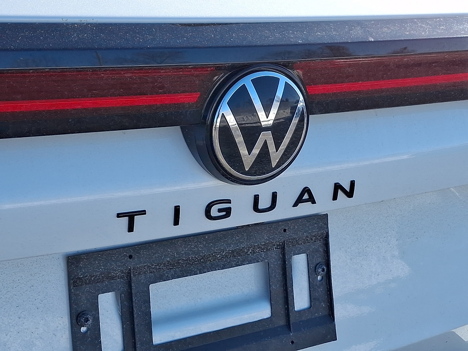 2026 Volkswagen Tiguan SE R-LINE BLACK - Photo 11