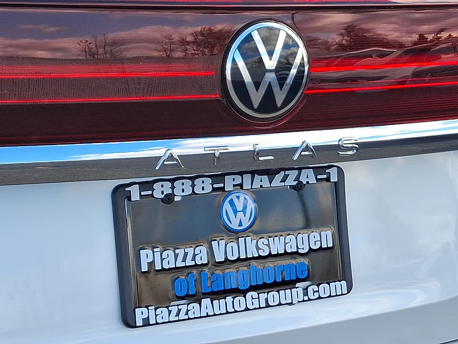 2026 Volkswagen Atlas SE w/Tech - Photo 11