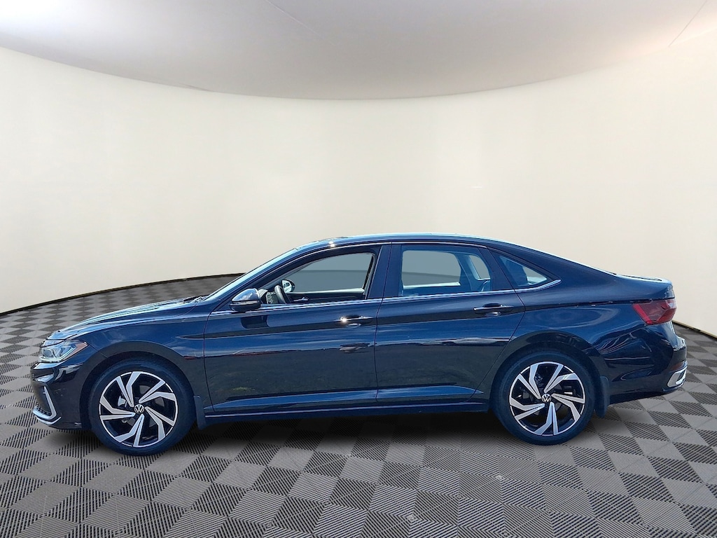 Certified 2026 Volkswagen Jetta SEL Sedan
