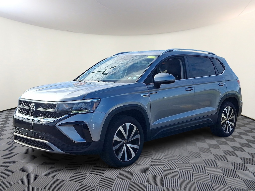 Used 2022 Volkswagen Taos 1.5T SE Sport Utility
