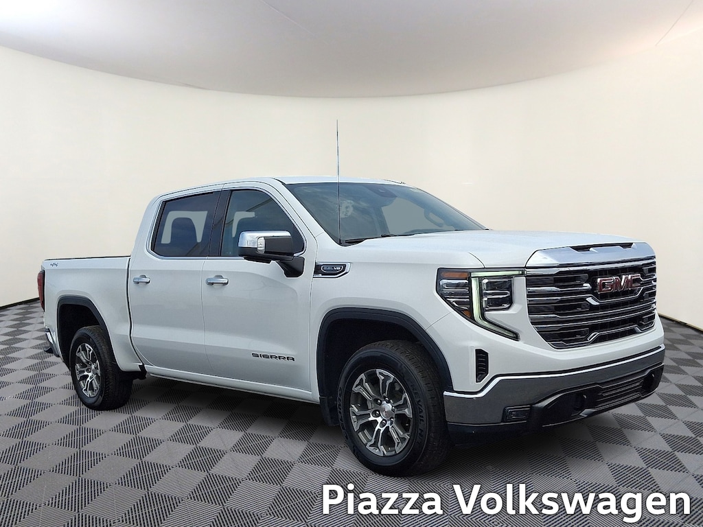 Used 2025 GMC Sierra 1500 4WD Crew Cab Short Box SLT Crew Cab